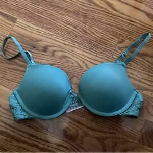 Auden The Radiant Plunge Coverage Push-Up Bra 32B